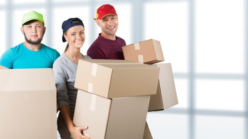 Secure storage and transport solutions for Knightsbridge removals