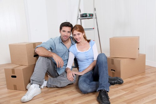 Service details being noted for a removal complaint investigation